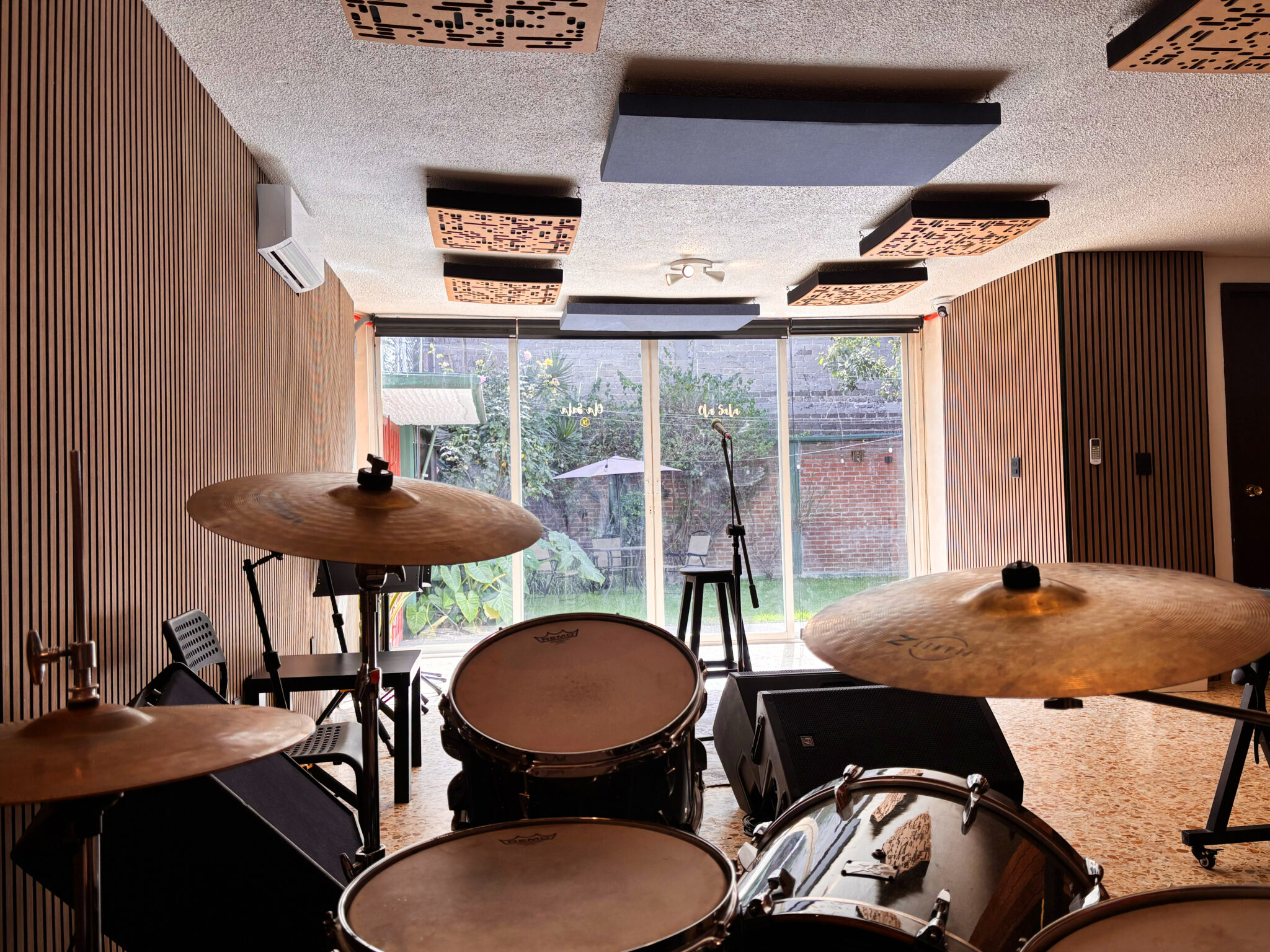Ola Casa – sala de ensayo